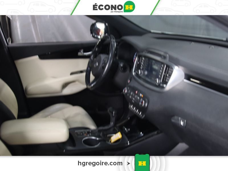 2016 Kia Sorento White Laval - photo #27