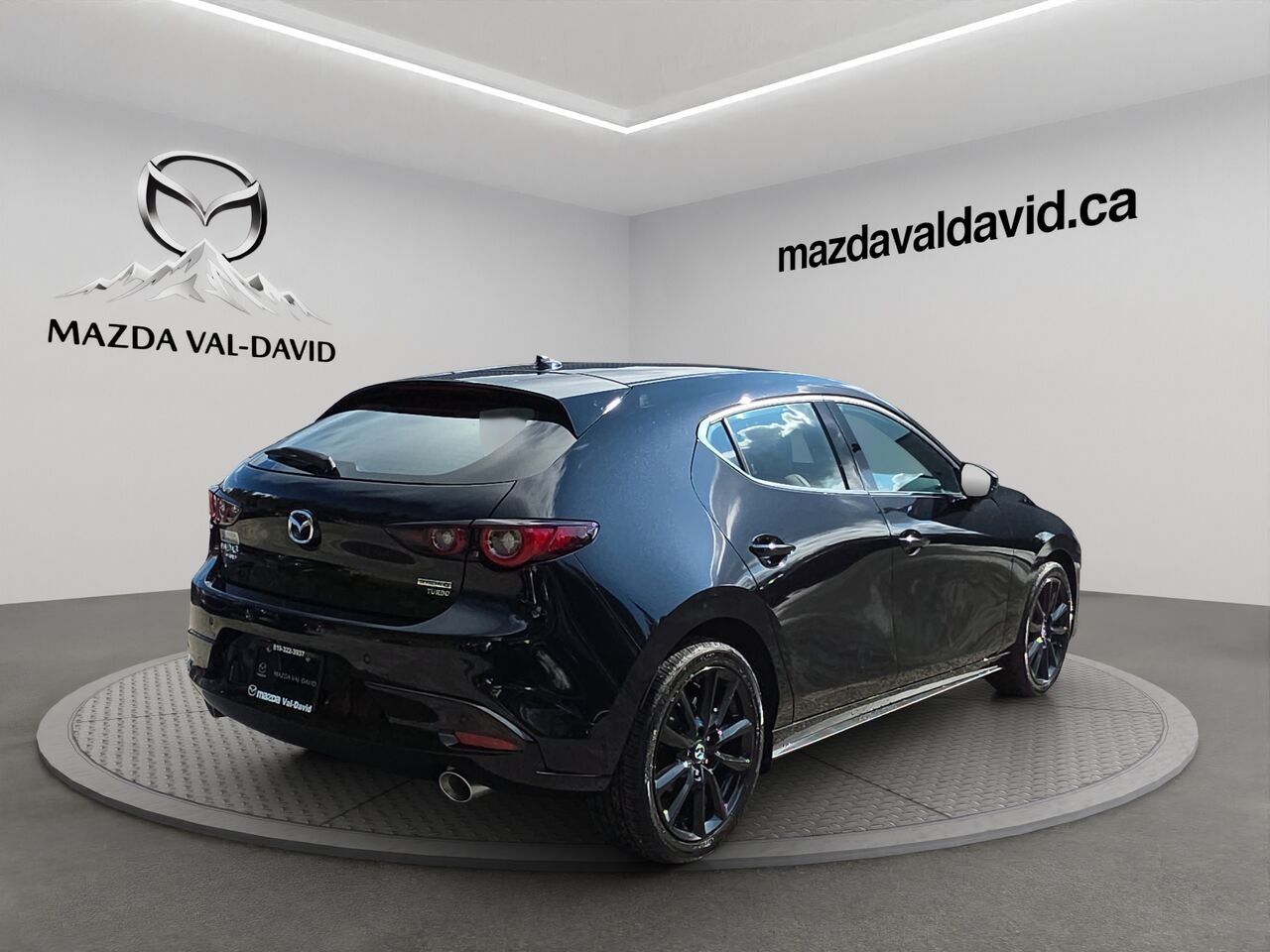 2026 Mazda Mazda3 Sport GT avec moteur turbo BA TI i-ACTIV Jet Black Mica Val-David - photo #6