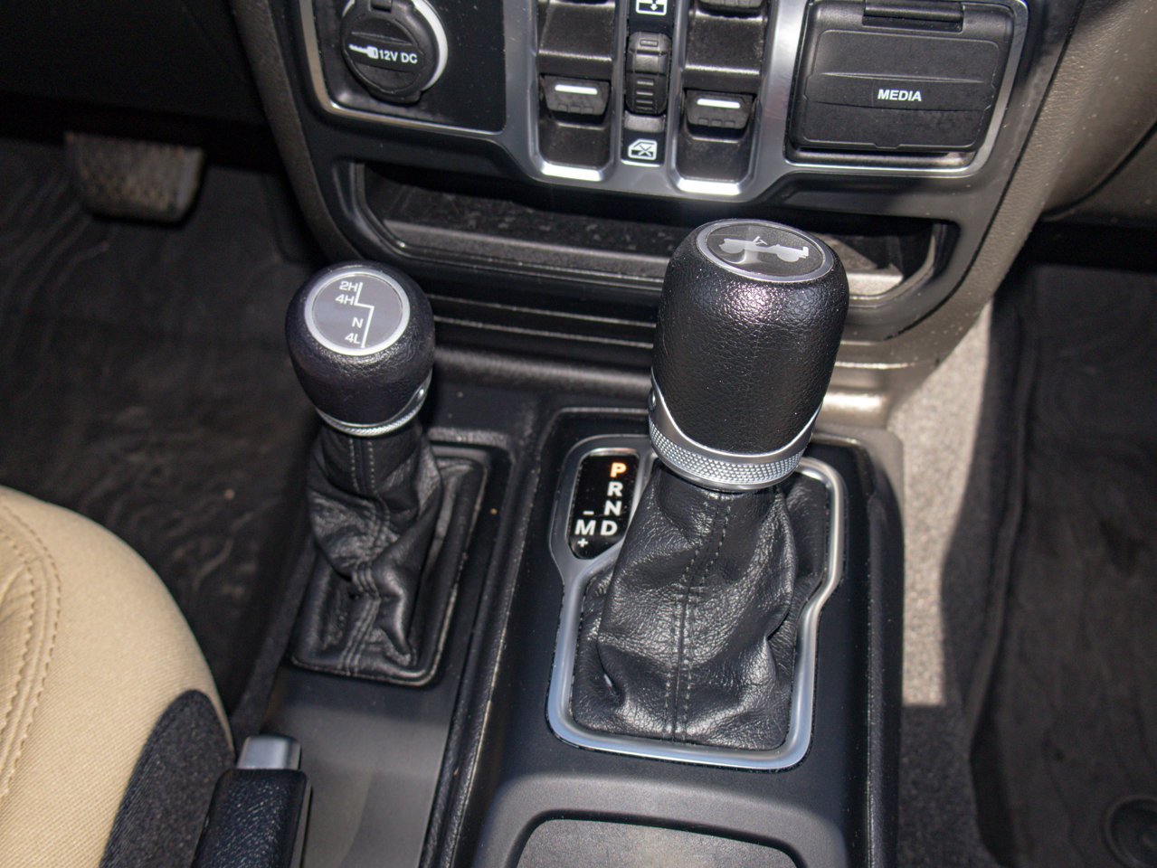 2023 Jeep Wrangler Willys 4 Door 4x4 Black Sherwood Park - photo #27