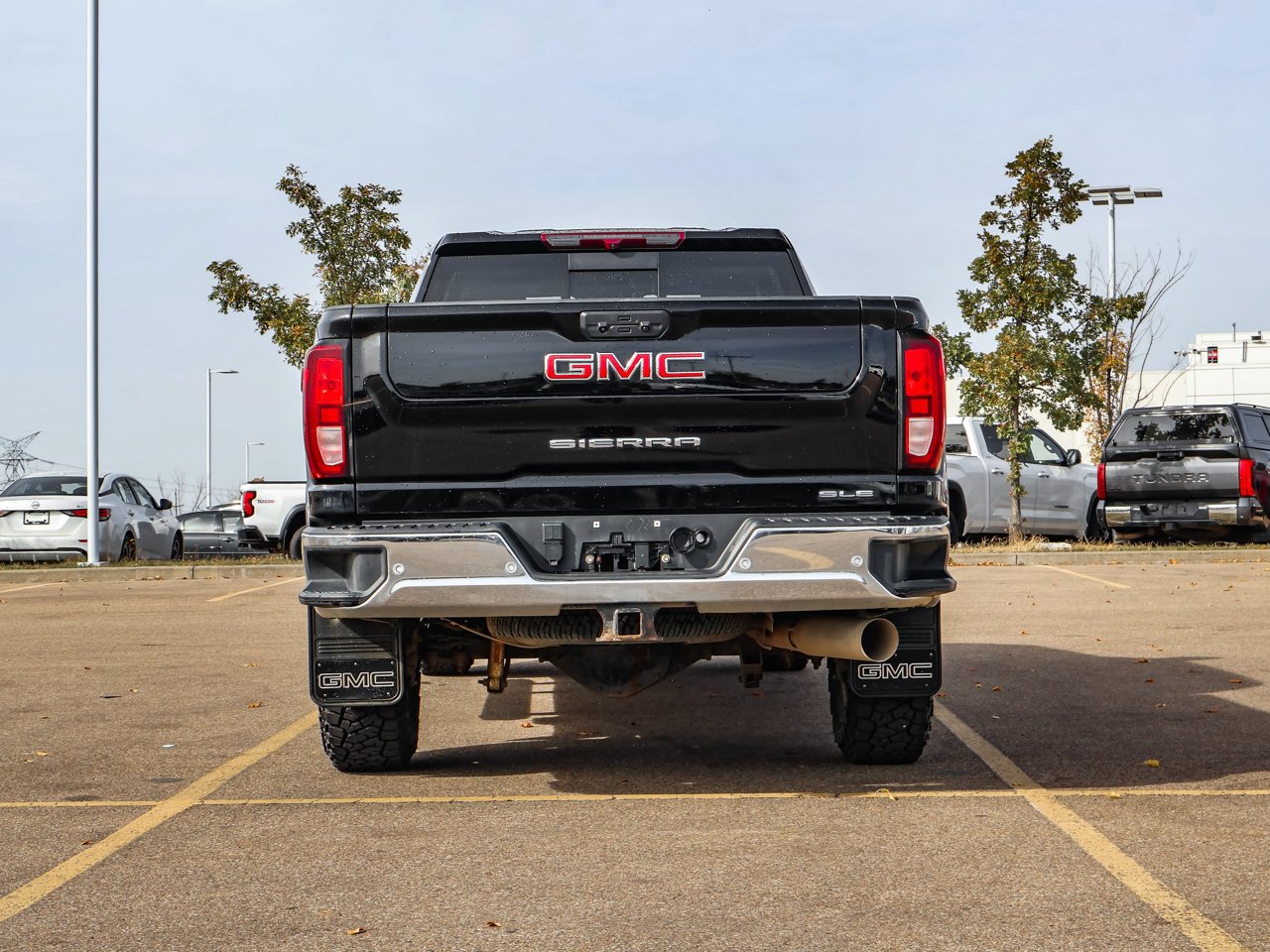2024 GMC Sierra 3500HD 4WD Crew Cab 172 SLE Black Sherwood Park - photo #6