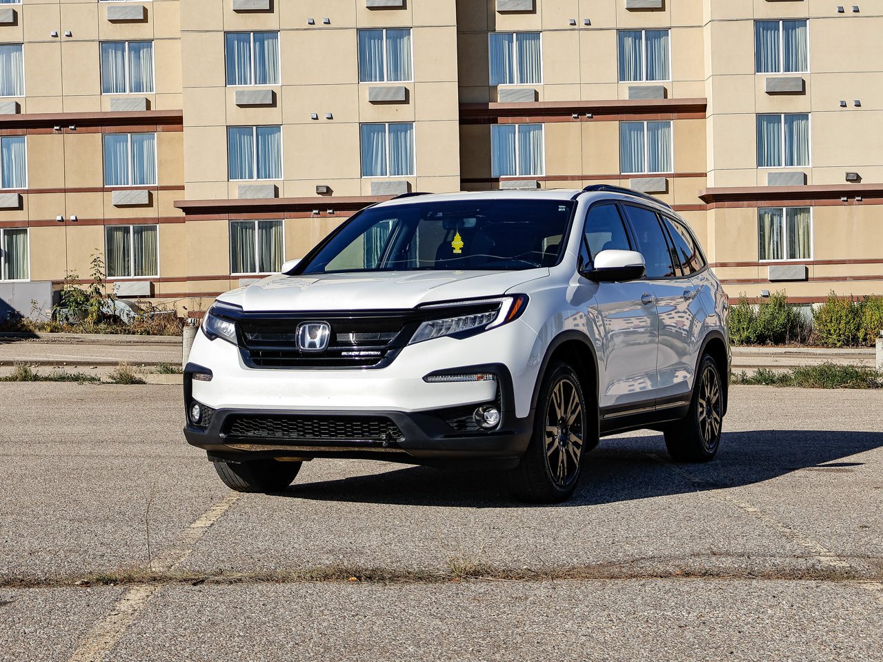 2020 Honda Pilot Black Edition AWD White Sherwood Park - photo #3