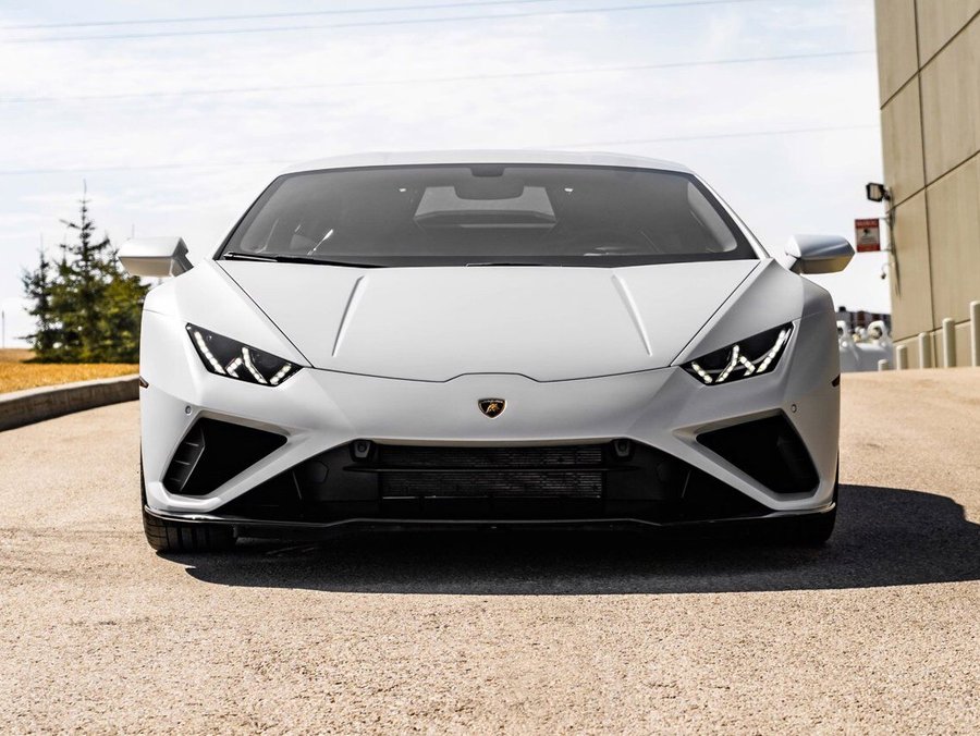 2022 Lamborghini Huracan EVO 2022 White