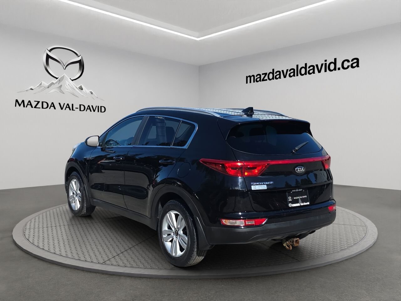 2017 Kia Sportage LX 4 portes TI, écran tactile, commande audio au volant, cruise control Blue Val-David - photo #2