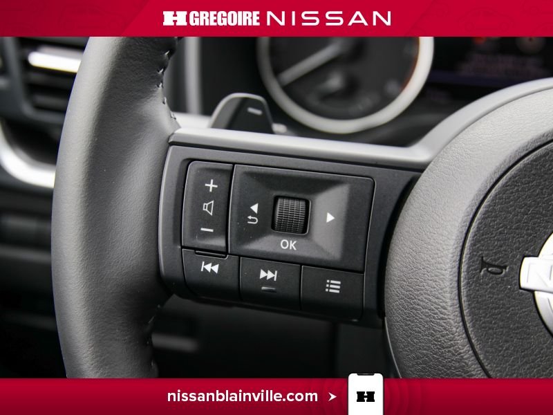 2024 Nissan Rogue White Laval - photo #18