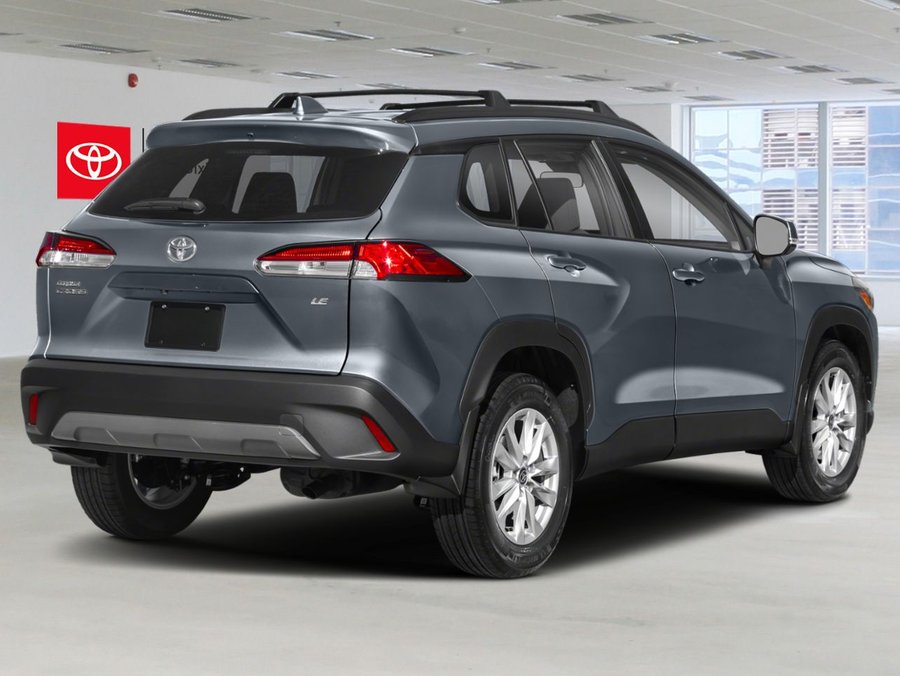 2022 Toyota Corolla Cross LE AWD Silver