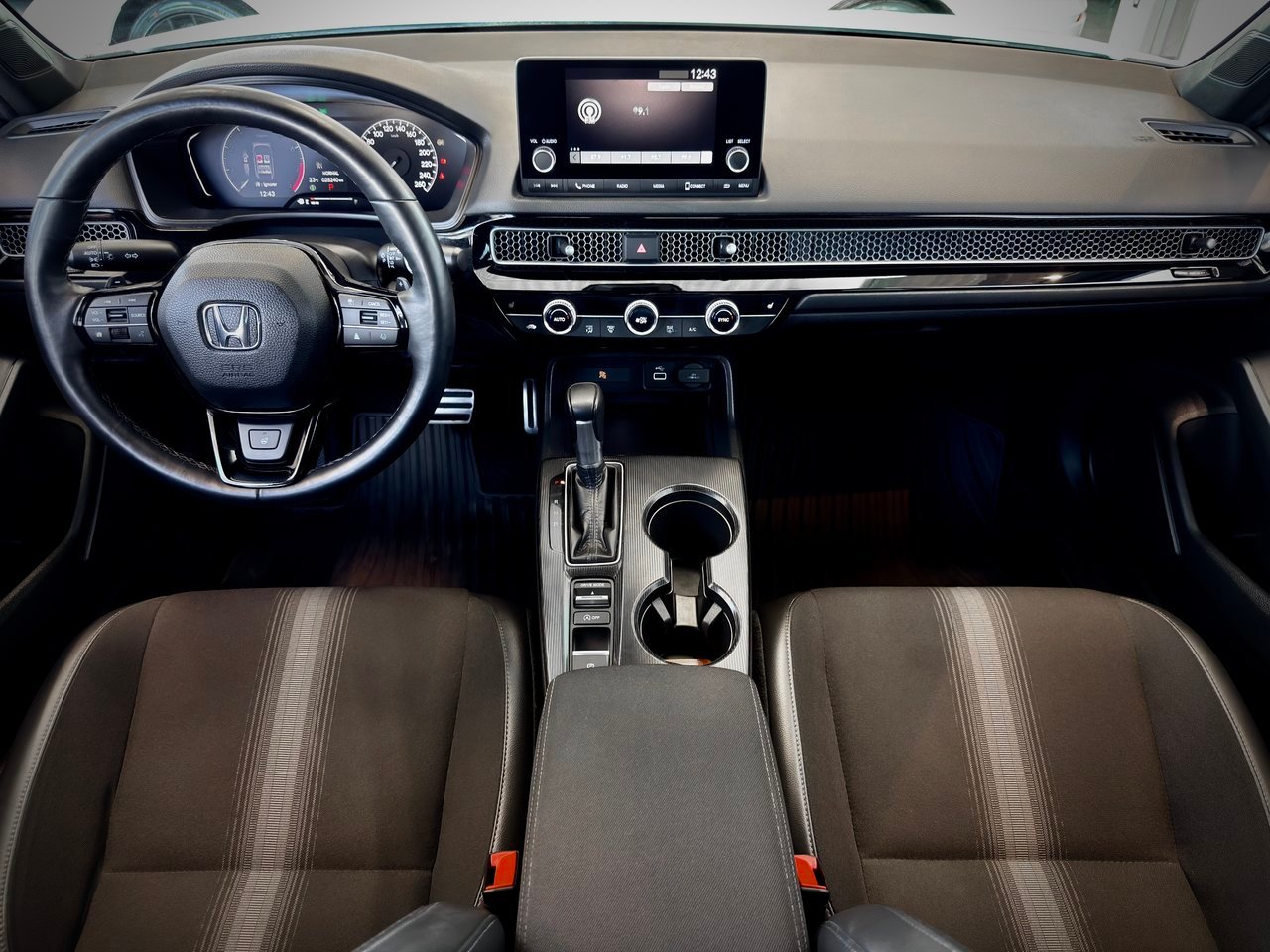 2024 Honda Civic Sedan White Notre-Dame-des-Prairies - photo #18