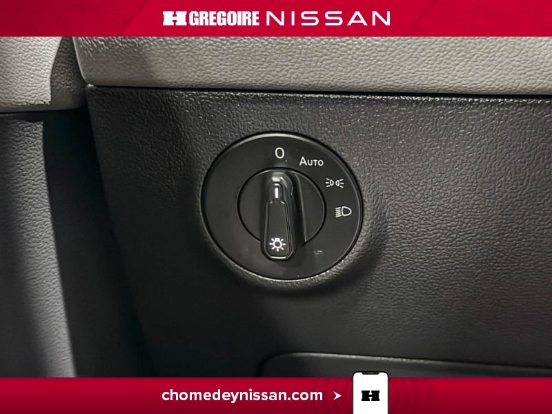 2023 Volkswagen Taos Black Laval - photo #14