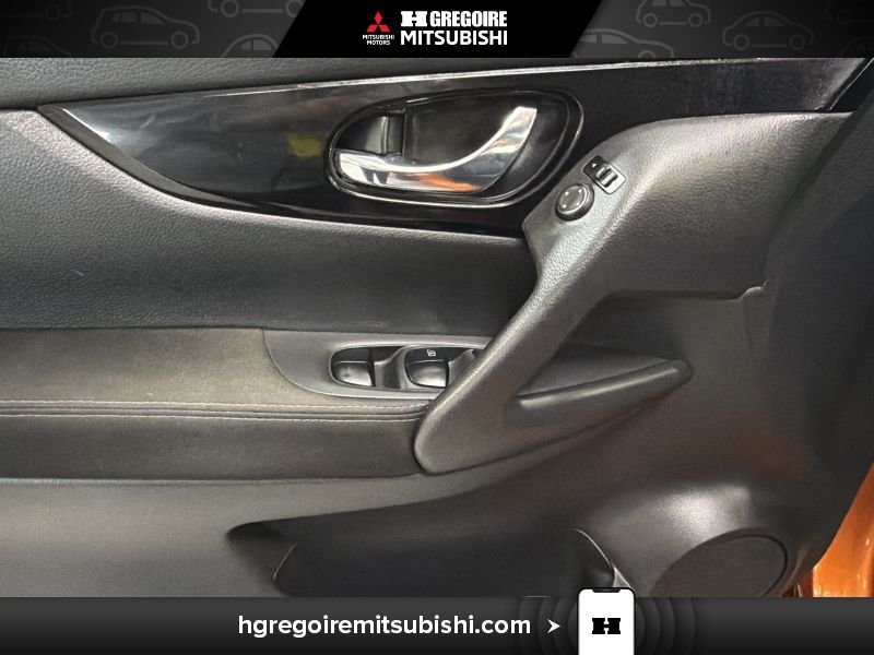 Nissan Qashqai 2017 Orange Saint-Eustache - photo #12