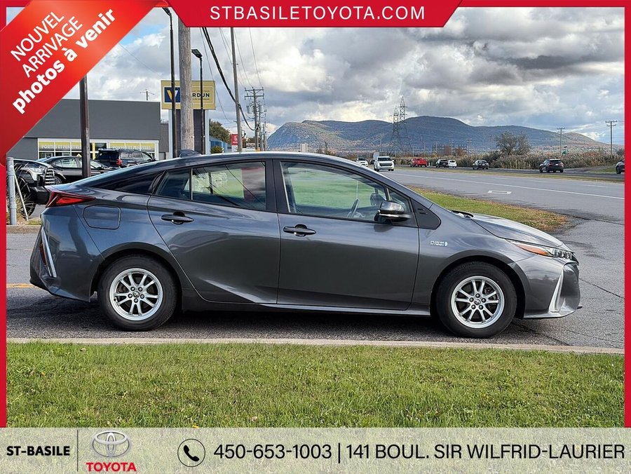 TOYOTA Prius Prime BASE FWD 2022 Gris