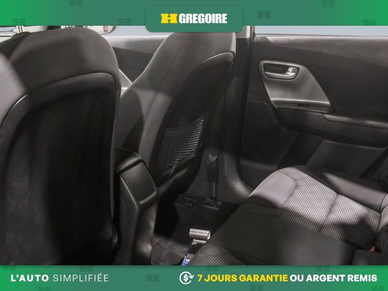 2019 Kia Niro Black Laval - photo #26