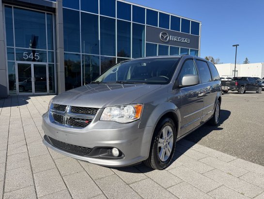 2016 Dodge Grand Caravan Familiale à 4 portes, cabine multiplaces Plus Silver