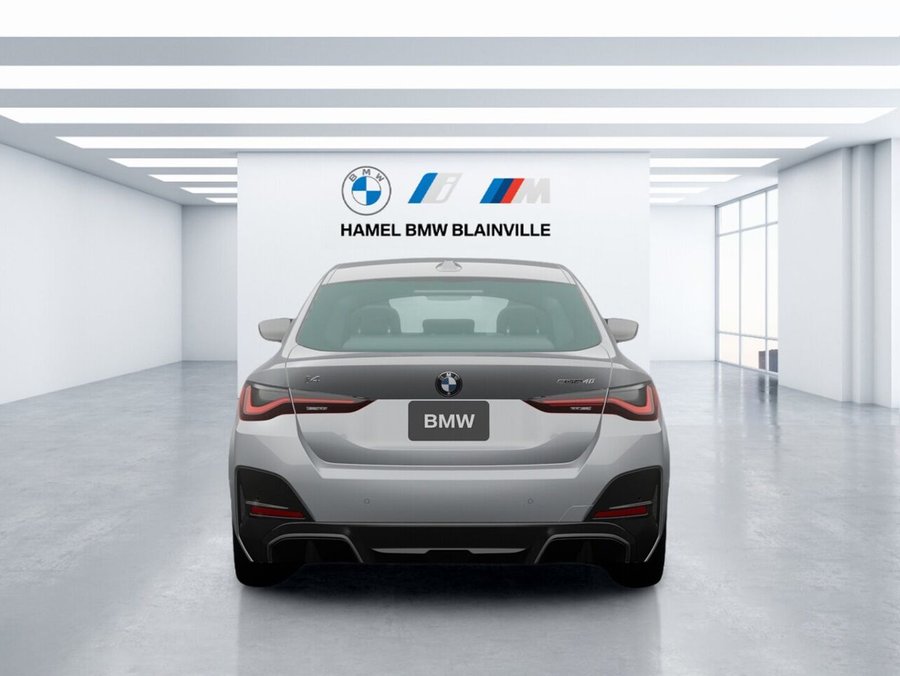 2026 BMW i4 2026 Brooklyn Grey Metallic