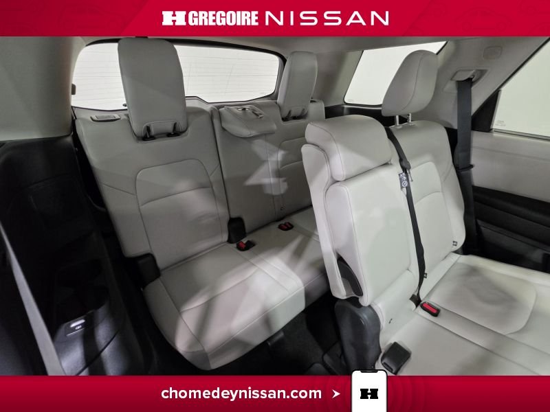 2024 Nissan Pathfinder White Laval - photo #29