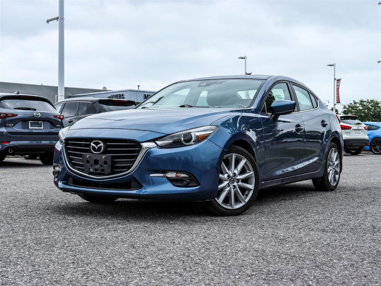 2018 Mazda Mazda3 Ottawa & Gatineau - photo #0