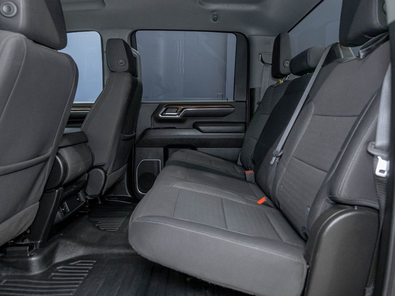 Chevrolet Silverado 2500HD LT CREW 4X4 V8 *NAV* BEDLINER CARPLAY *PNBV 9900* 2024 Gris Saint-Jérôme - photo #29