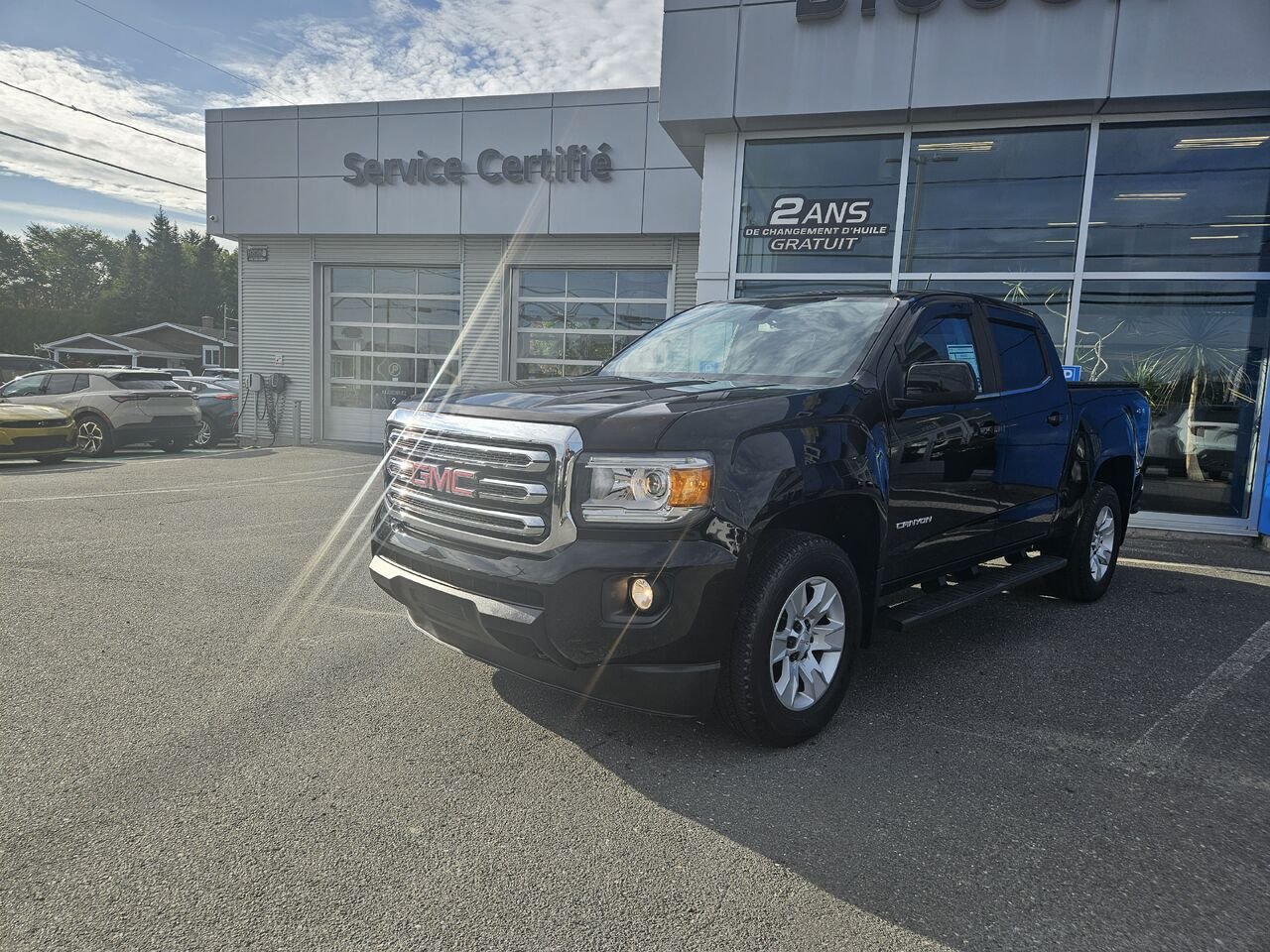 GMC Canyon SLE cabine multiplace 4RM, 128,3 po 2018 Noir Thetford Mines - photo #0