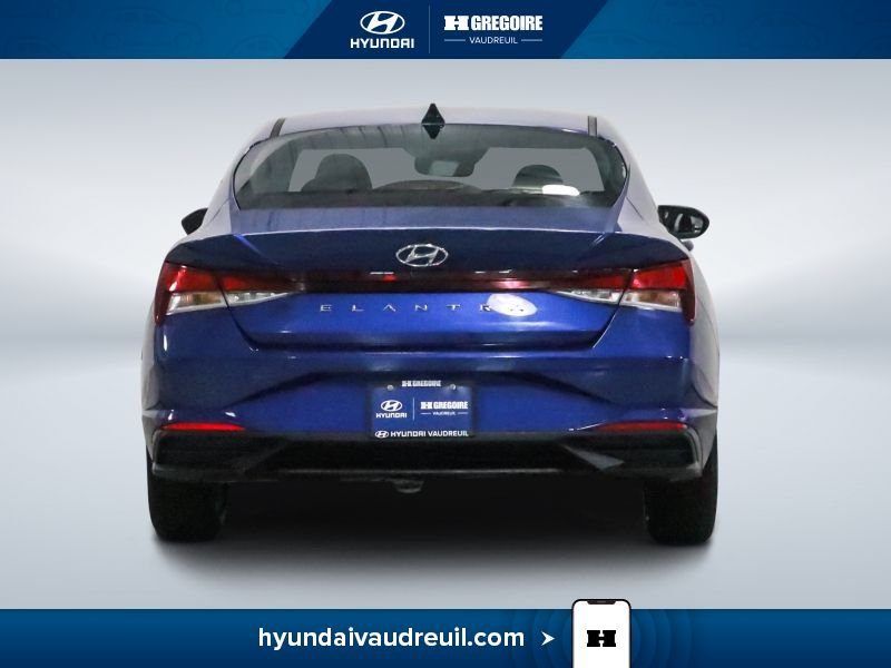 Hyundai Elantra YR832 | Preferred IVT 2022 Bleu Laval - photo #8