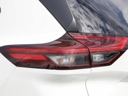 2026 Nissan Rogue Everest White Tricoat Pearl Blainville - photo #10