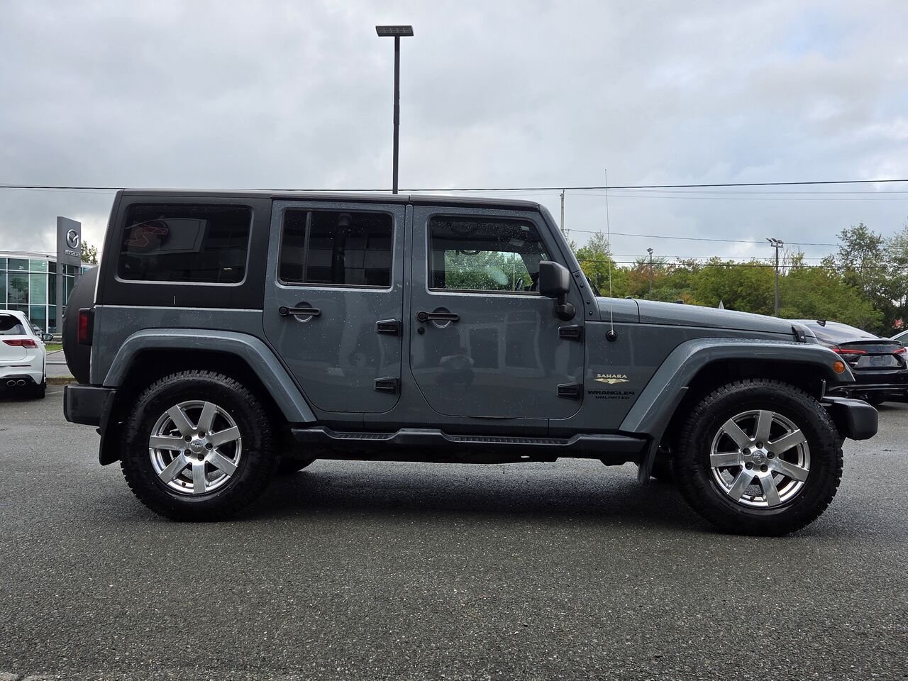 Jeep Wrangler Unlimited Sahara 2015 Gris Granby - photo #7