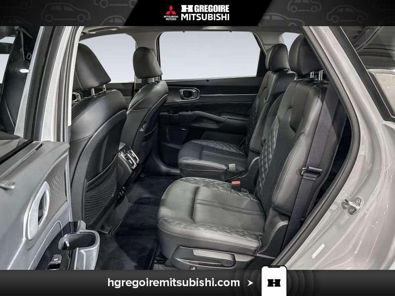 2023 Kia Sorento Grey Blainville - photo #35