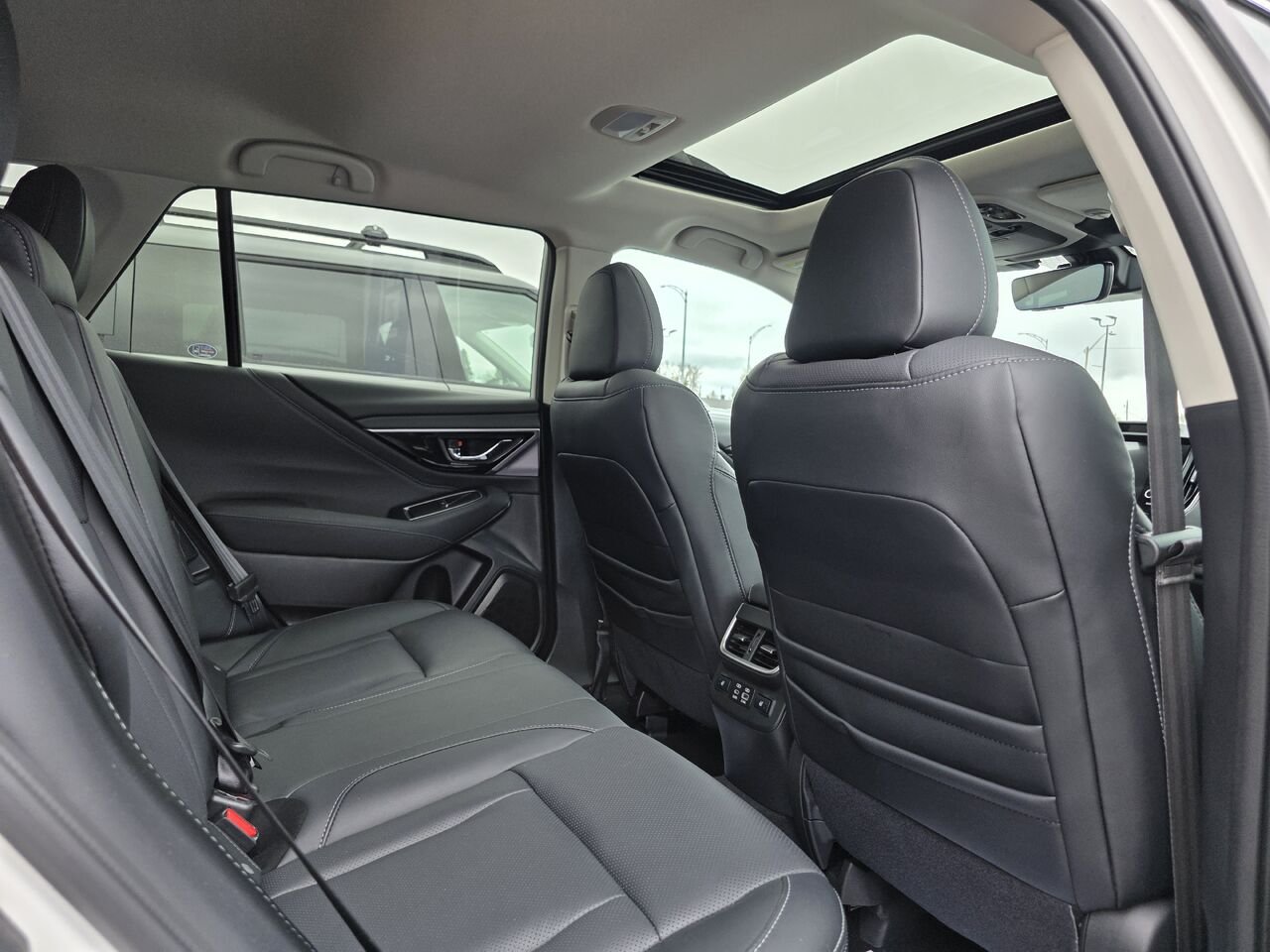 Subaru Outback Limited 2024 Blanc Rouyn-Noranda - photo #22