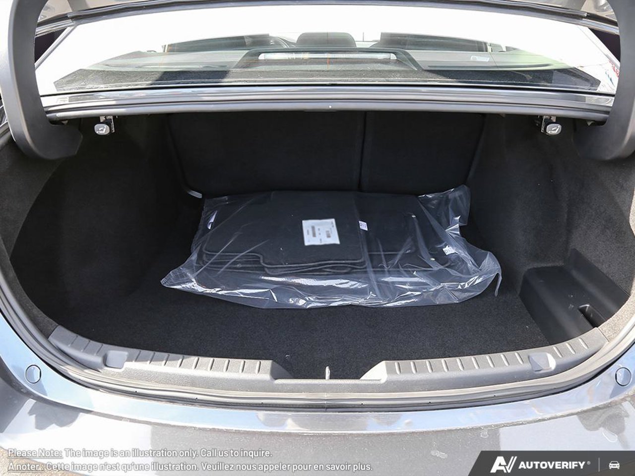 Mazda Mazda3 3MZBPABL0TM513233 2026 Gris mécanique métallisé Mirabel - photo #6
