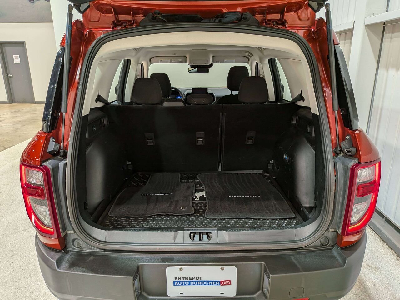 2023 Ford Bronco Sport Base 4x4 Red Val-David - photo #8