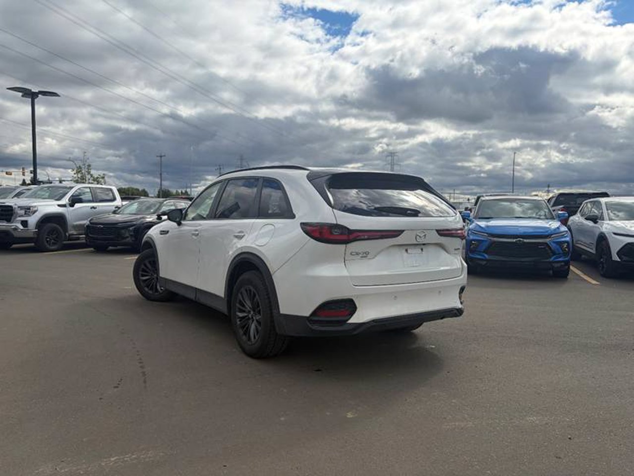 2025 Mazda CX-70 MHEV GS-L AWD White Sherwood Park - photo #3