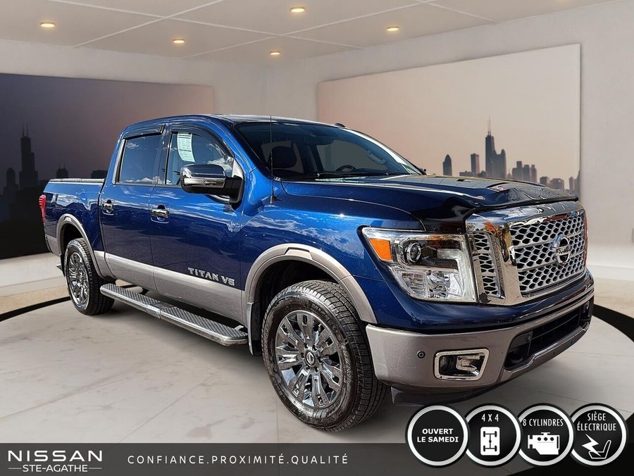 2018 Nissan Titan Platine cabine double 4x4 | BAS KILOMÉTRAGE | CAPACITÉ DE REMORQUAGE 8 500 LB Blue