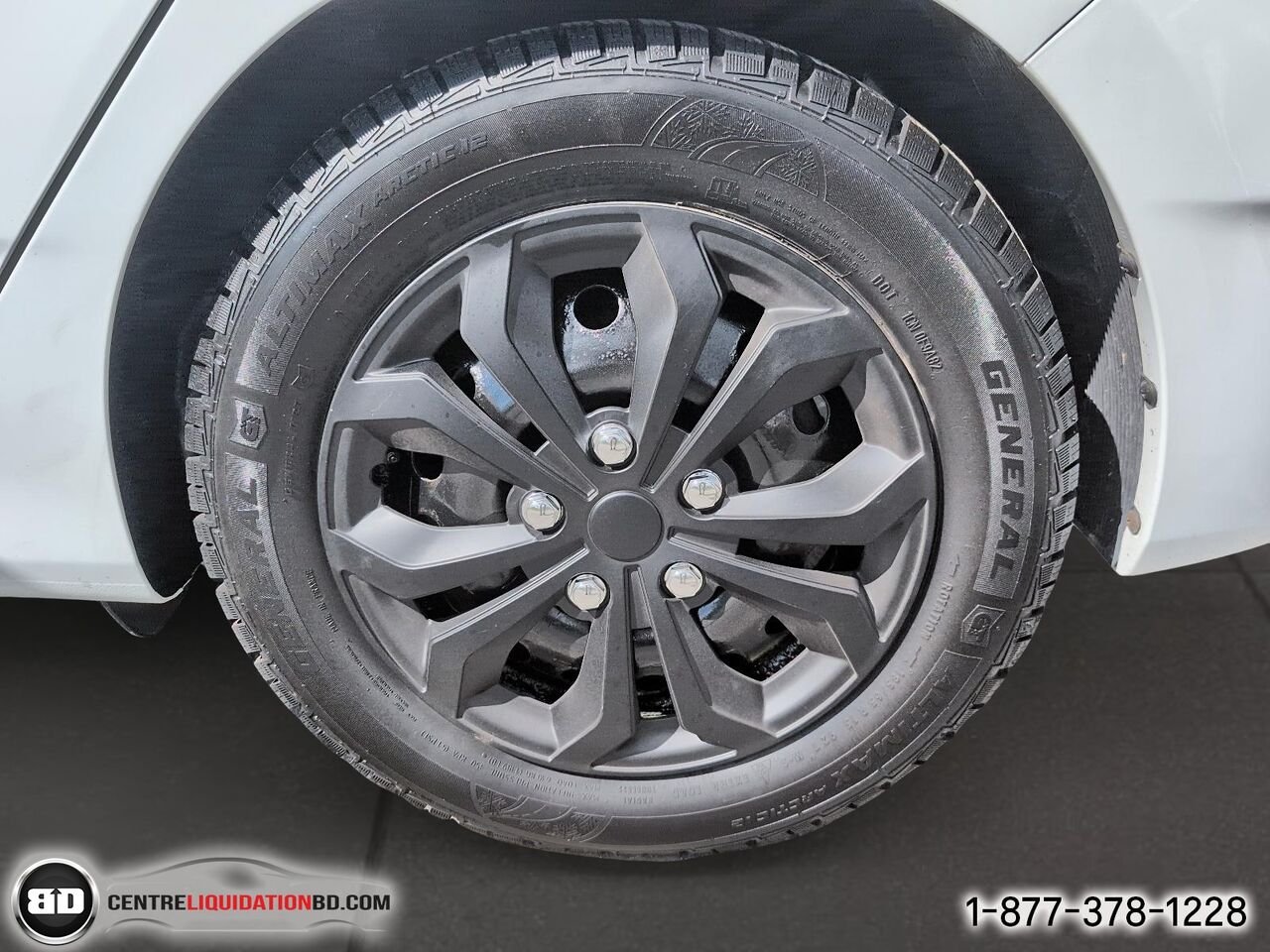 Hyundai Accent GLS | BD0416 2016 Blanc Granby - photo #11