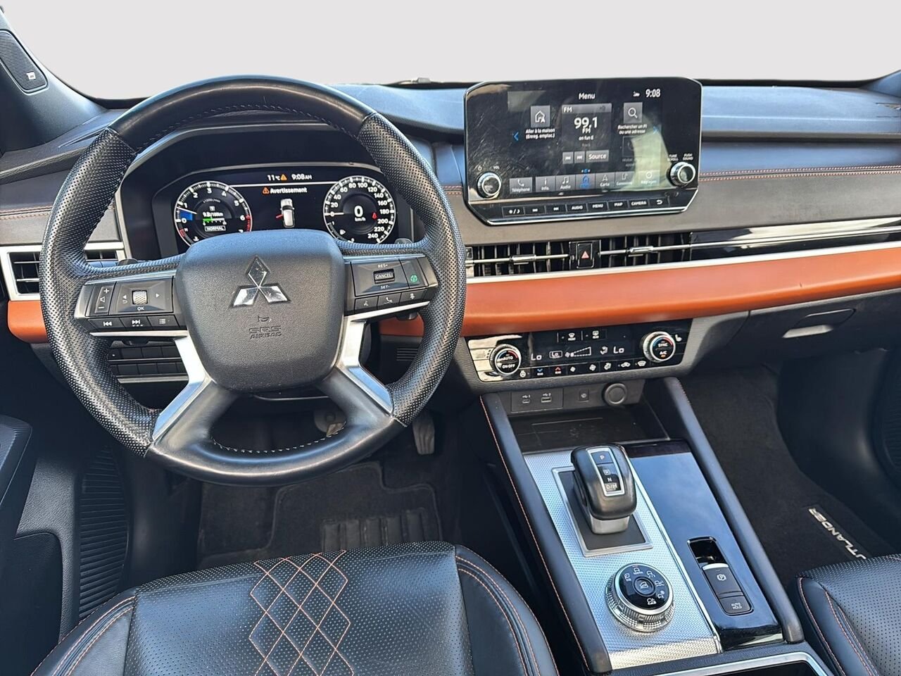 2023 Mitsubishi Outlander Grey Rouyn-Noranda - photo #10