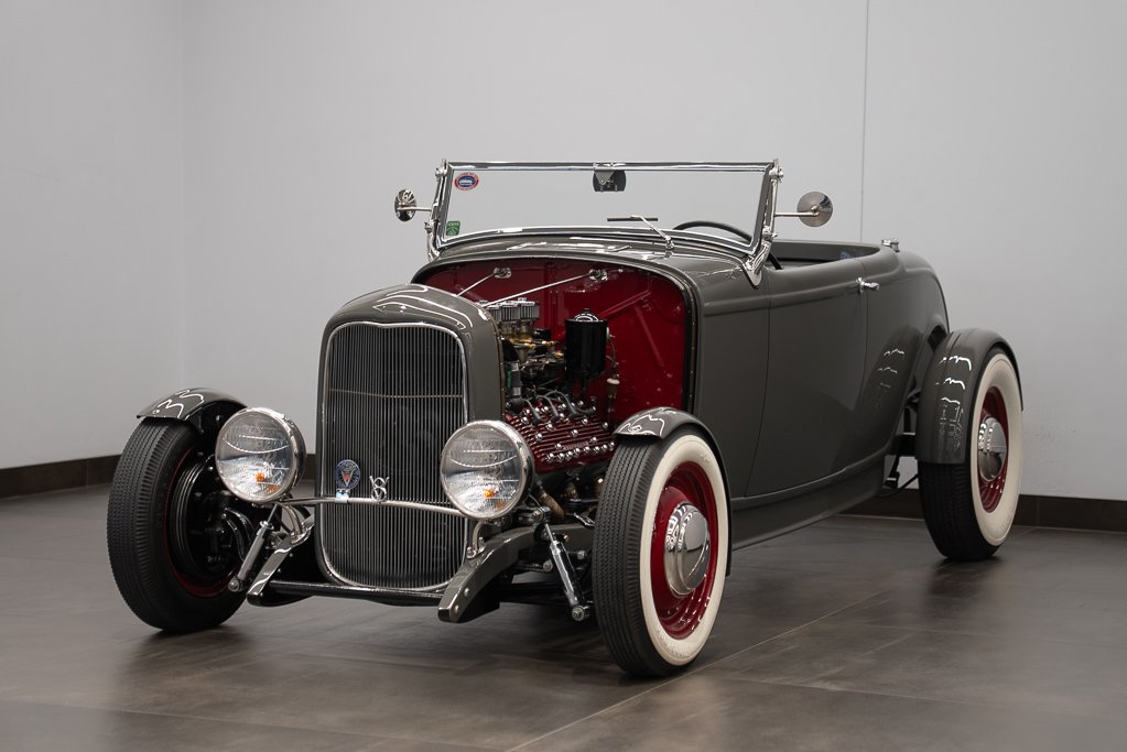 Ford Roadster 1932 Gris Montréal - photo #0