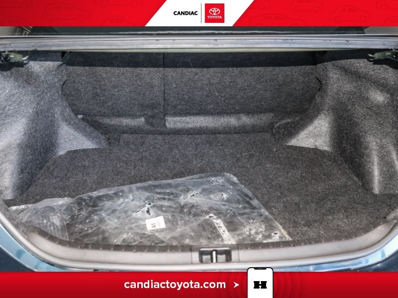 2018 Toyota Corolla Blue Saint-Eustache - photo #32