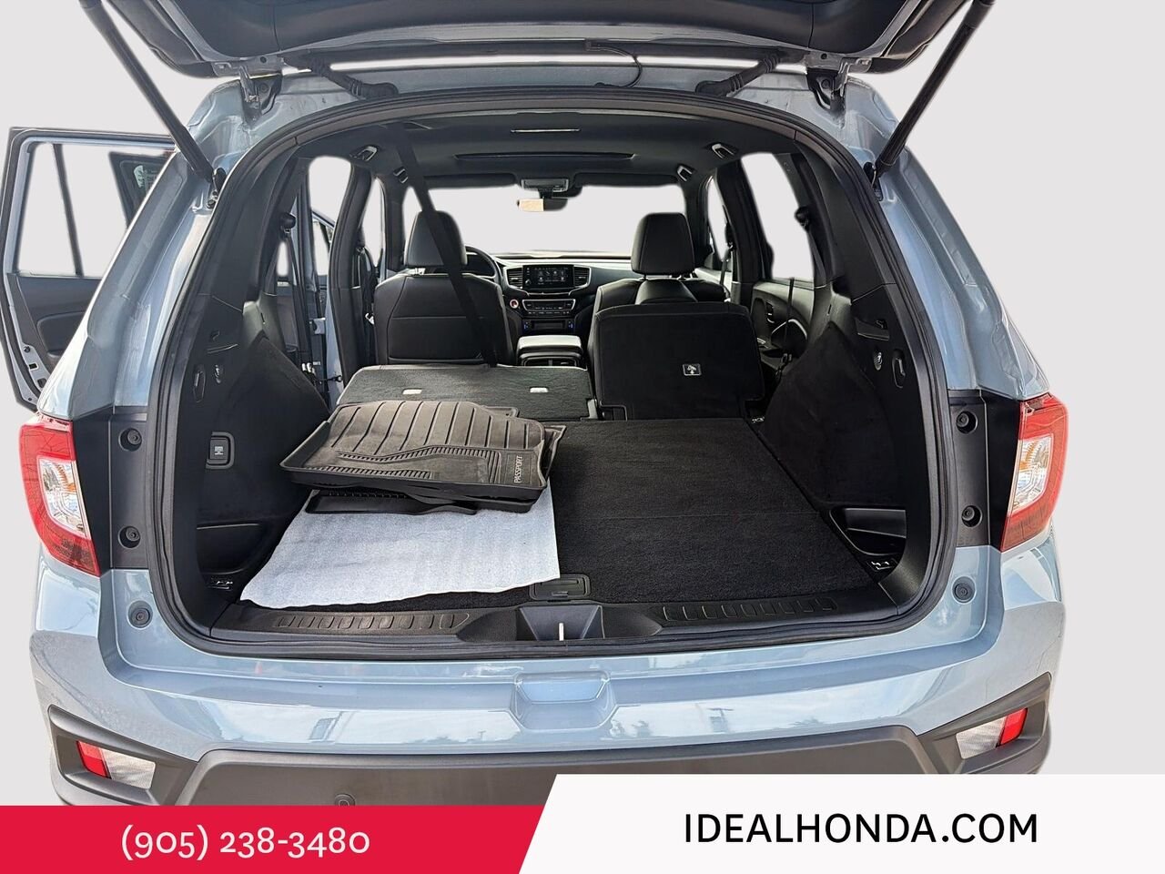 2024 Honda Passport Grey Mississauga - photo #21