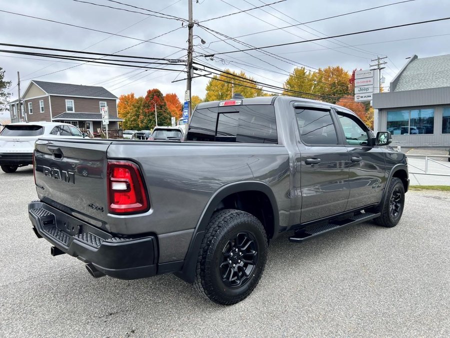 RAM 1500 Rebel cabine d'équipe 4x4 caisse de 5 pi 7 po 2025 Gris