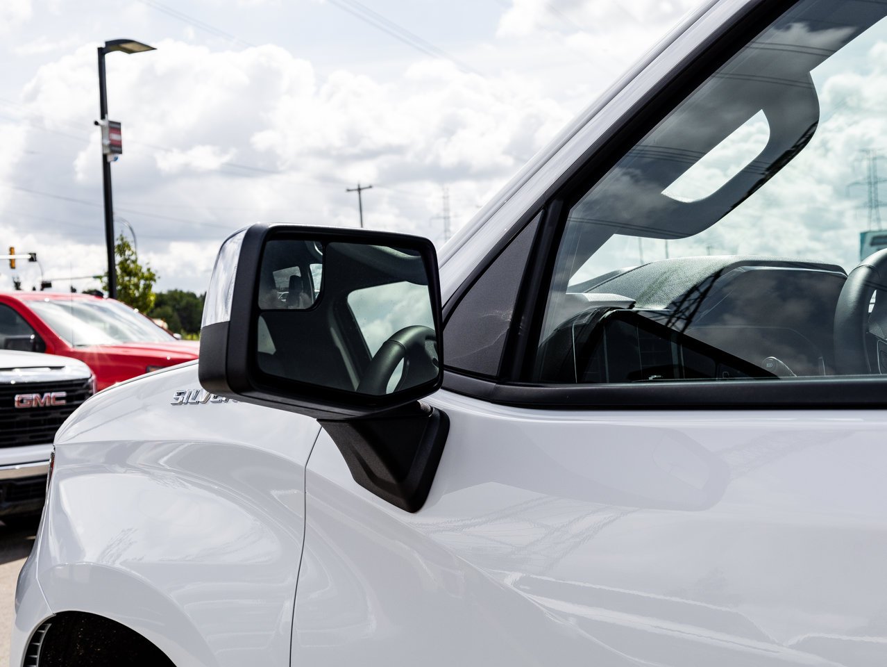 2026 Chevrolet Silverado 1500 4WD Crew Cab 147 LT White Sherwood Park - photo #6
