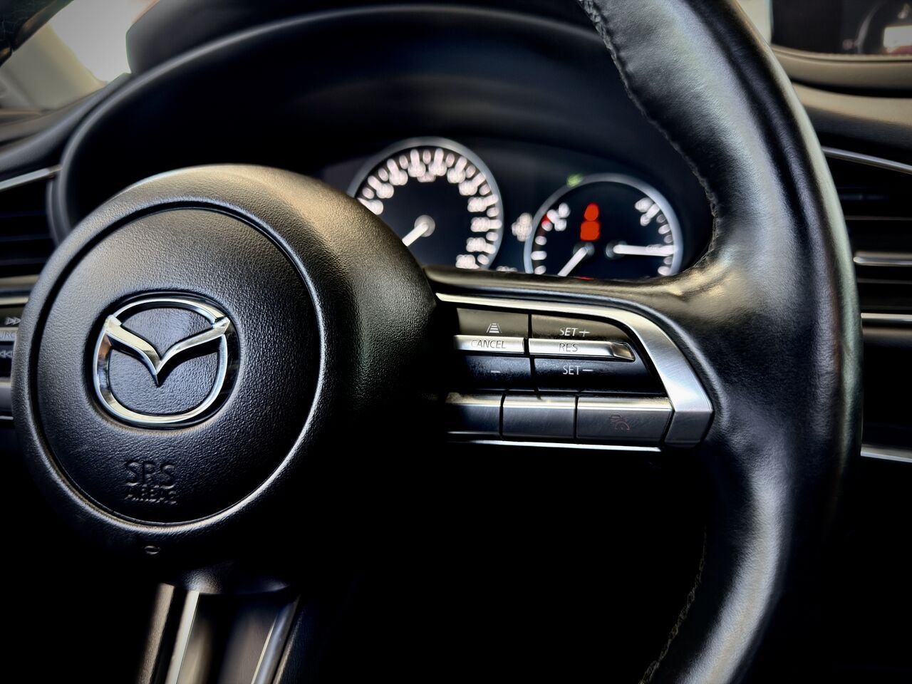2022 Mazda CX-30 Red Notre-Dame-des-Prairies - photo #22