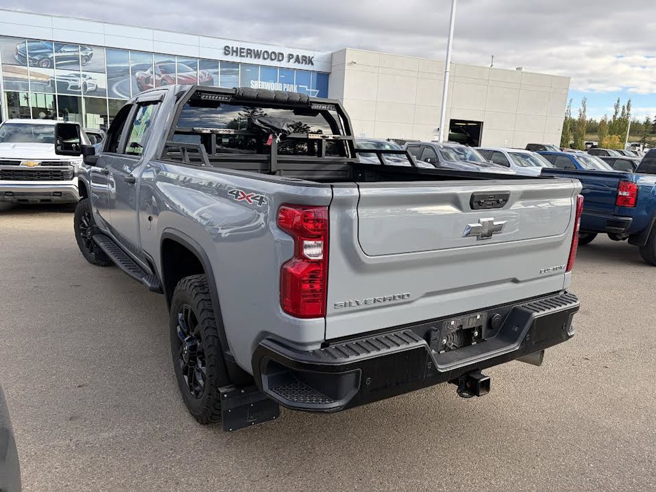 2025 Chevrolet Silverado 2500HD 4WD Crew Cab 159 Custom Grey Sherwood Park - photo #3