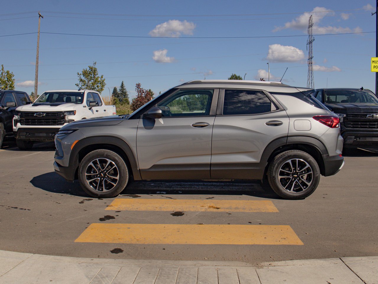 2024 Chevrolet Trailblazer AWD 4dr LT Grey Sherwood Park - photo #6