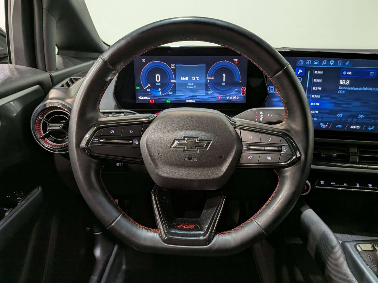 2024 Chevrolet Equinox EV 4dr RS w/2RS Black Val-David - photo #13