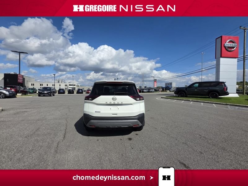 2022 Nissan Rogue White Laval - photo #8