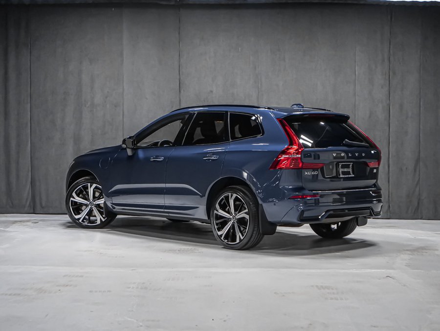 2022 Volvo XC60 Recharge T8 R-DESIGN ADVANCED CLIMAT BOWERS WILKINS Blue