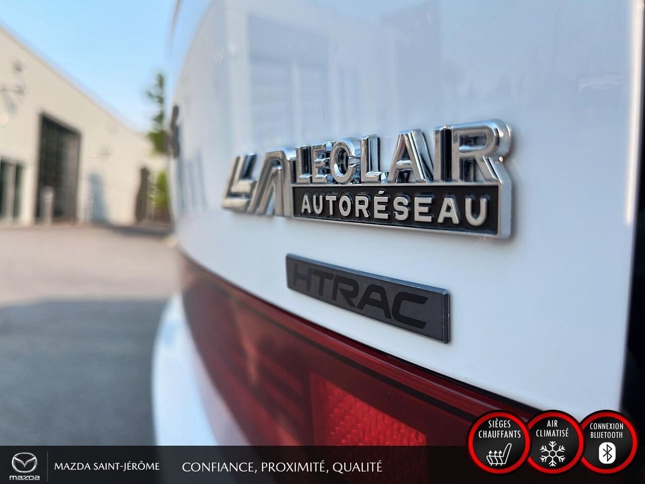 2024 Hyundai Santa Fe White Ste-Agathe des Monts - photo #8