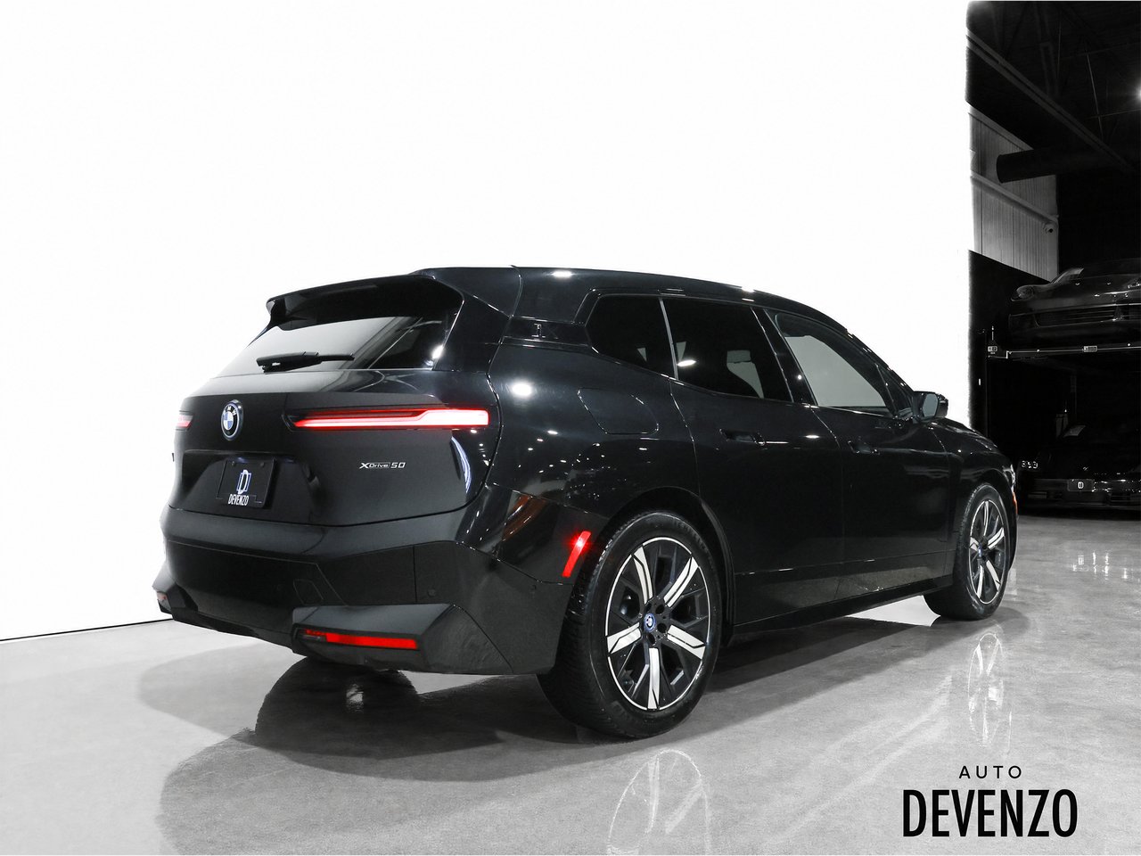 BMW iX 2022 Noir Saint-Eustache - photo #2