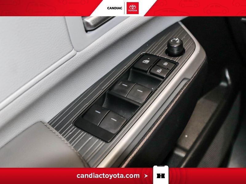 Toyota Sienna 2025 Gris Saint-Eustache - photo #17