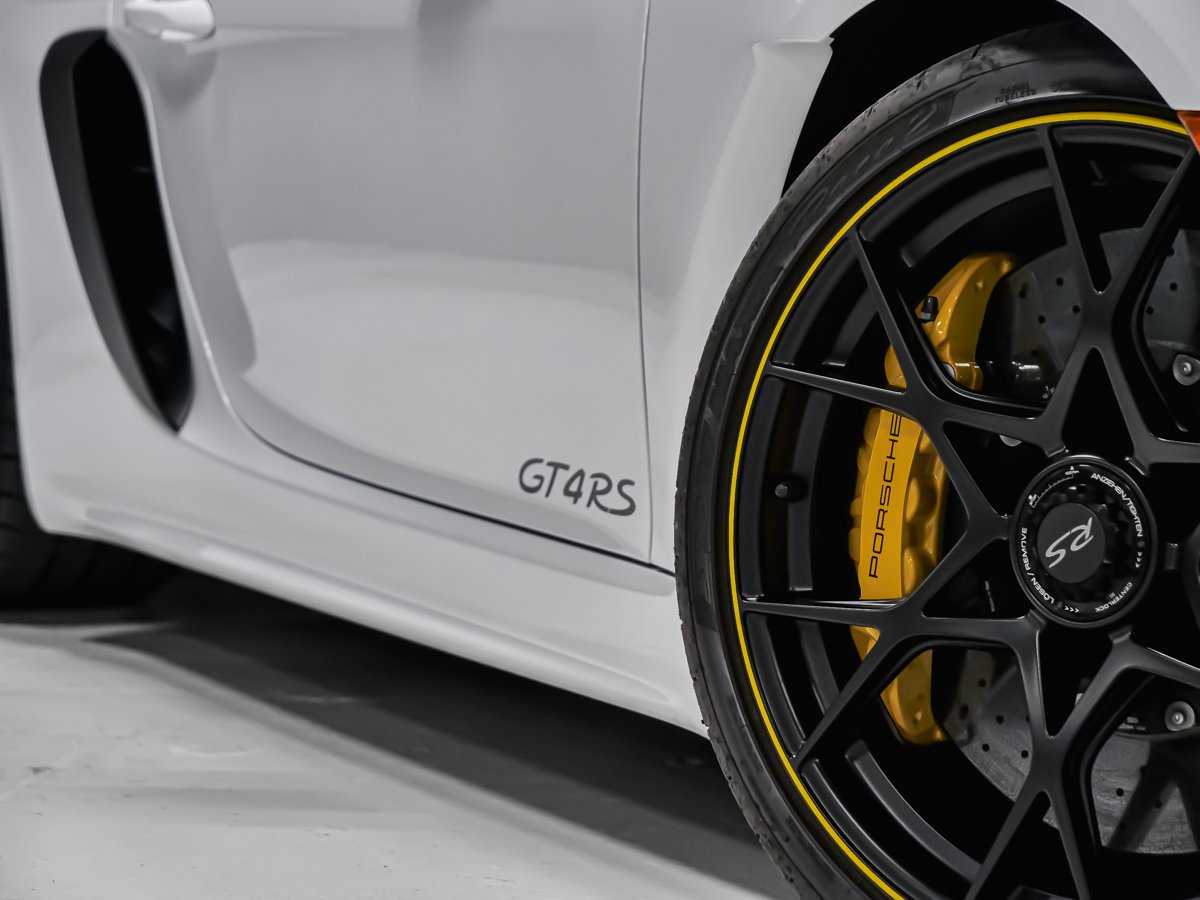 2025 Porsche 718 Cayman GT4 RS White Montreal - photo #38