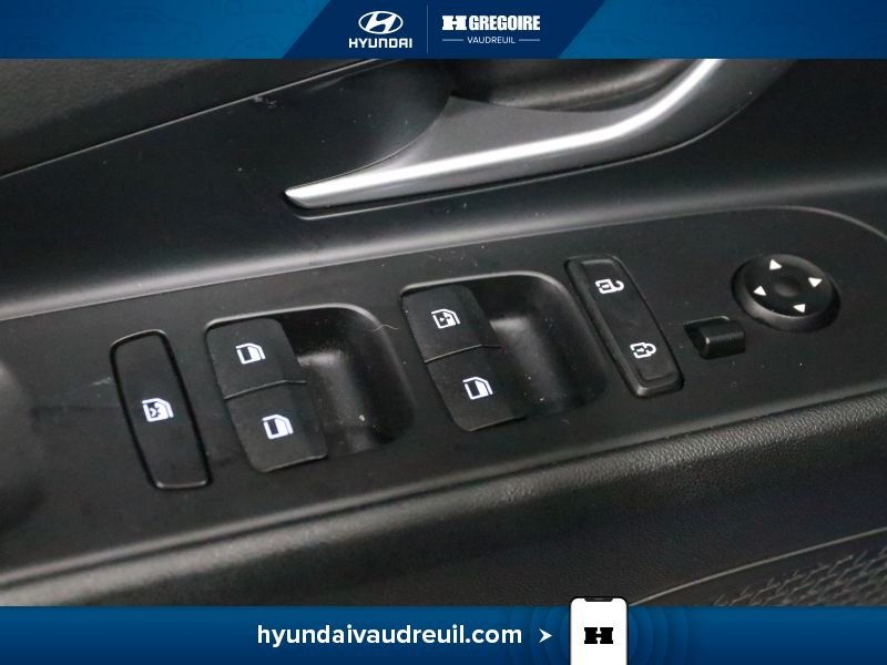2022 Hyundai Elantra Blue Laval - photo #16