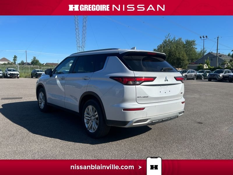 Mitsubishi Outlander 2024 Blanc Blainville - photo #12