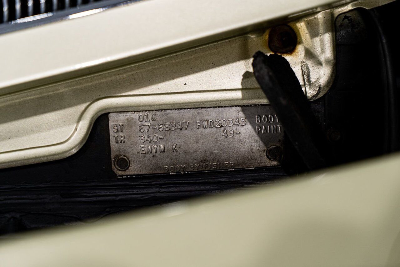 Cadillac DeVille Coupe *PRICE IN USD* Original California survivor factory A/C with only 36,992miles (59,532km) 1967 Or Montréal - photo #19