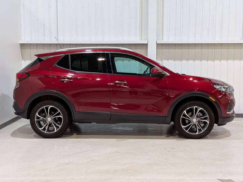 2023 Buick Encore GX AWD 4dr Essence Red Val-David - photo #5